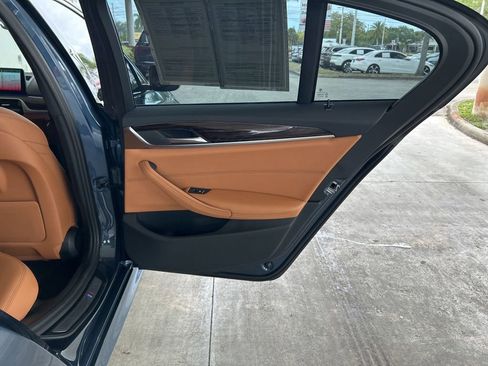Used 2023 BMW 530i w/ M Sport Package image 33