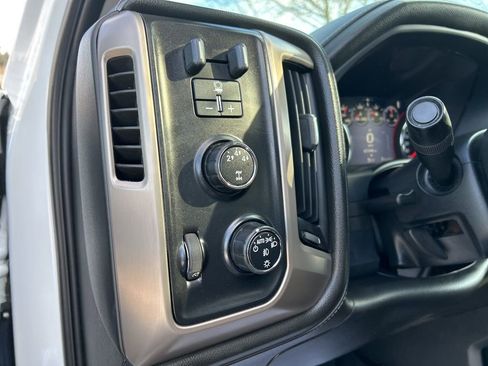 Used 2015 GMC Sierra 2500 Denali w/ Duramax Plus Package image 13