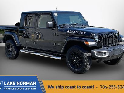 Used 2023 Jeep Gladiator Sport