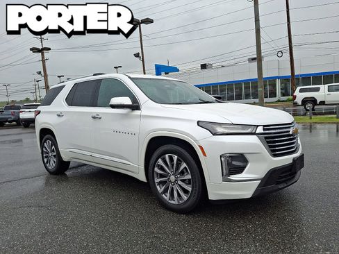 Certified 2023 Chevrolet Traverse Premier AWD/4WD image 1