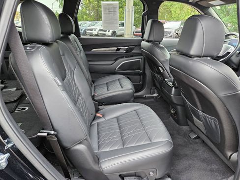 Used 2025 Kia Telluride SX Prestige X-Line AWD/4WD image 19