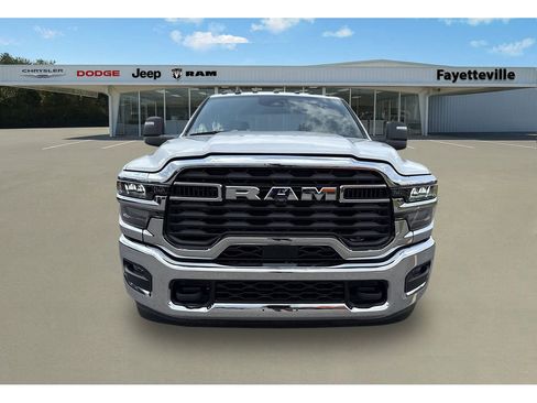 New 2026 RAM 3500 Tradesman w/ Chrome Appearance Group image 8