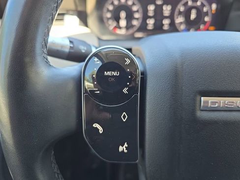 Used 2020 Land Rover Discovery Sport SE AWD/4WD image 20