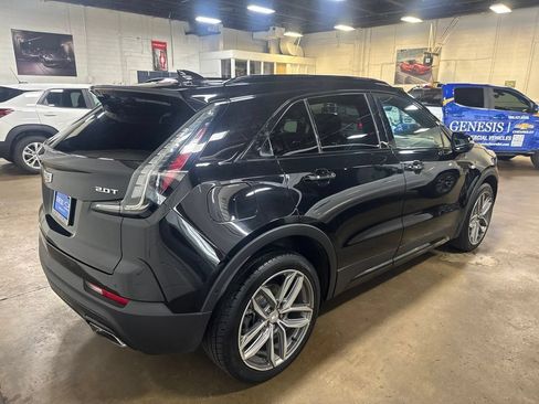 Used 2019 Cadillac XT4 Sport AWD/4WD image 3
