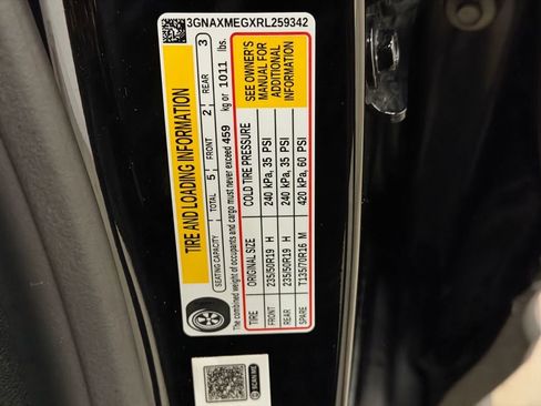 Certified 2024 Chevrolet Equinox RS image 28