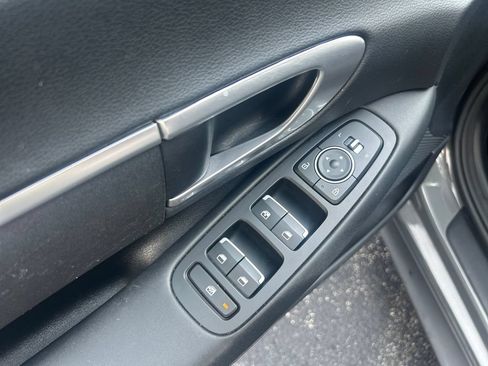 Used 2021 Hyundai Sonata SE FWD image 14