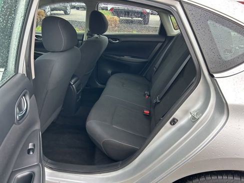 Used 2019 Nissan Sentra S FWD image 6