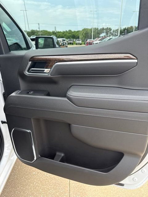 New 2026 GMC Sierra 1500 SLE w/ Preferred Package AWD/4WD image 22