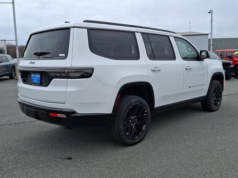New 2026 Jeep Grand Wagoneer Limited AWD/4WD image 4