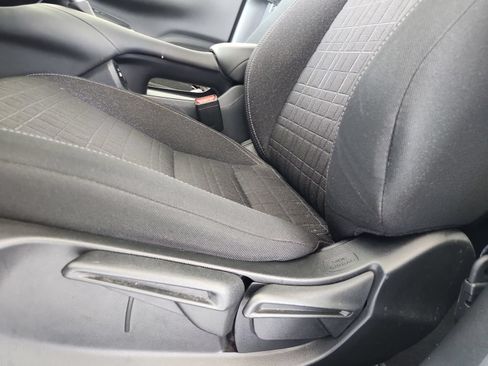 Certified 2023 Honda HR-V LX image 14