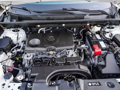 Used 2020 Toyota RAV4 XLE Premium image 26