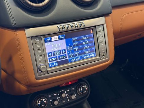 Used 2010 Ferrari California RWD image 22