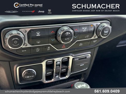 Used 2021 Jeep Wrangler Unlimited Sport w/ Sun And Sound Package AWD/4WD image 21
