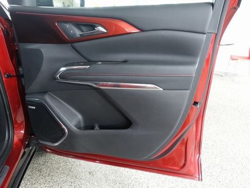 Used 2024 Chevrolet Traverse RS w/ LPO, Floor Liner Package image 29