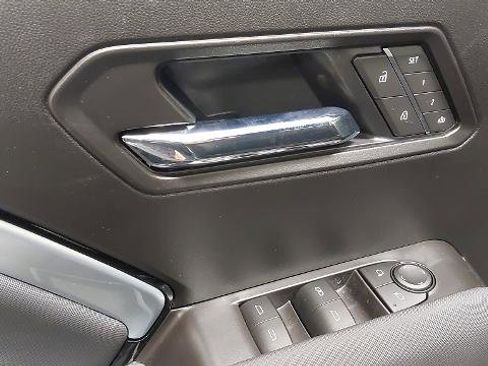 New 2026 Chevrolet Colorado Z71 w/ Technology Package image 25