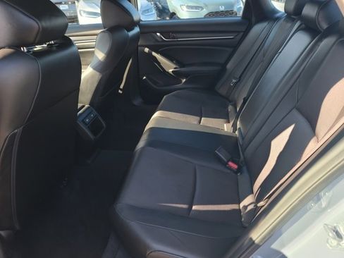 Used 2022 Honda Accord Sport image 32