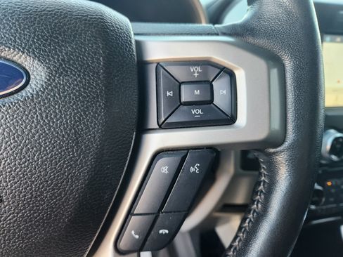 Used 2017 Ford F150 Lariat w/ Equipment Group 502A Luxury image 15