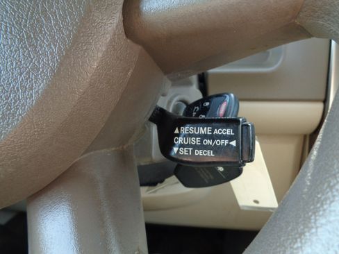 Used 2010 Jeep Liberty Sport w/ Popular Equipment Group image 25