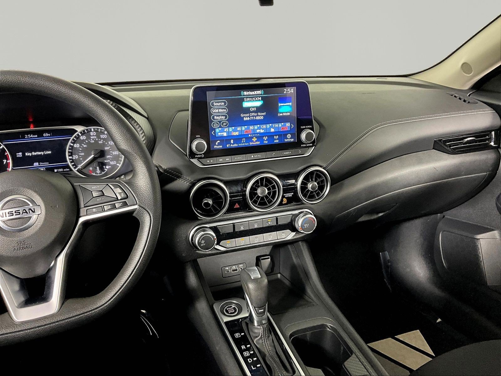 Used 2023 Nissan Sentra SV FWD image 9