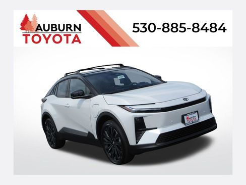 New 2026 Toyota C-HR image 1