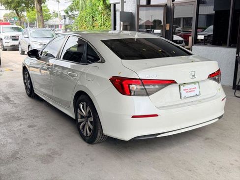 Used 2023 Honda Civic LX image 6