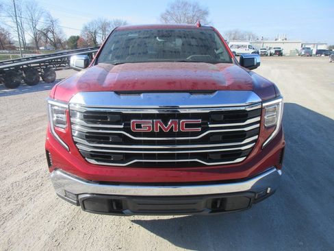 New 2026 GMC Sierra 1500 SLT w/ SLT Premium Package image 12
