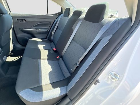 Used 2025 Nissan Versa SV image 22