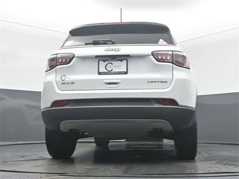 Used 2024 Jeep Compass Limited image 50