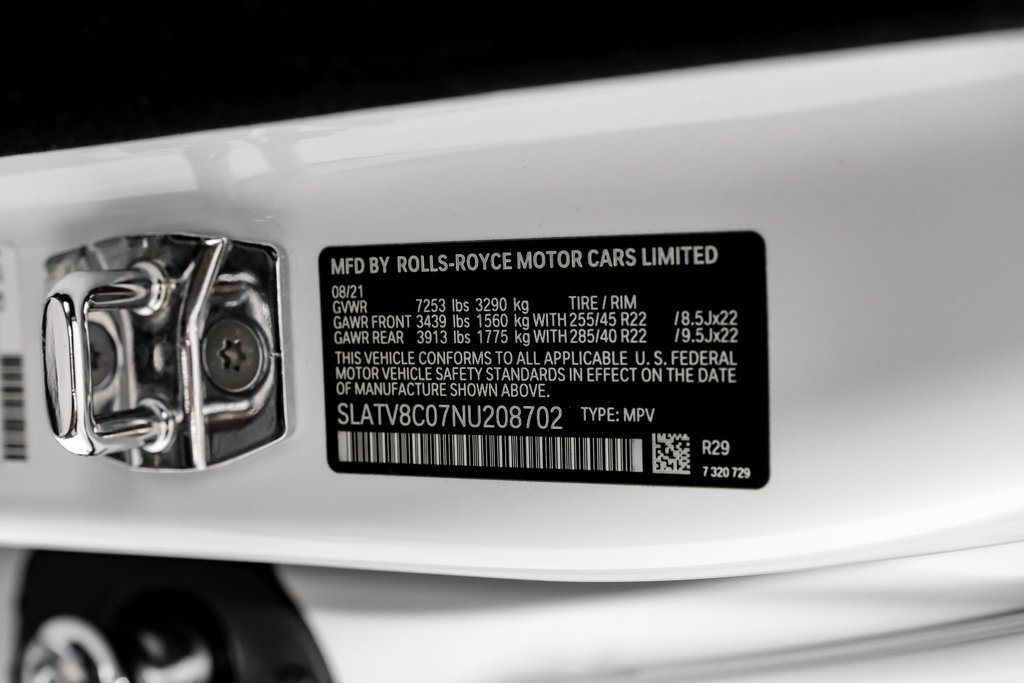 Used 2022 Rolls-Royce Cullinan Black Badge AWD/4WD image 54