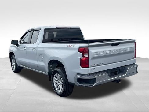 Used 2020 Chevrolet Silverado 1500 LT w/ Trailering Package AWD/4WD image 8