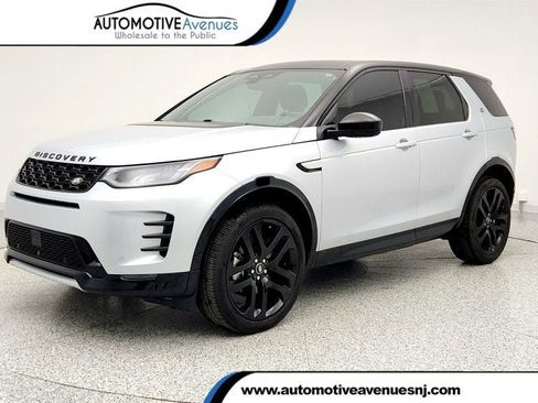 Used 2025 Land Rover Discovery Sport Dynamic SE image 1