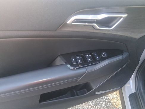 Certified 2023 Kia Sportage X-Line w/ X-Line Premium Package AWD/4WD image 11