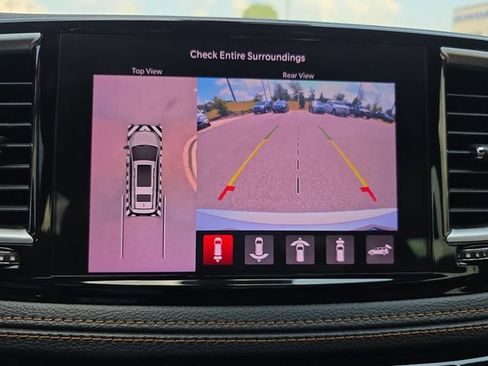 Used 2022 Chrysler Pacifica Pinnacle FWD image 25