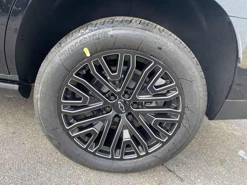 New 2026 Chevrolet Tahoe High Country image 13