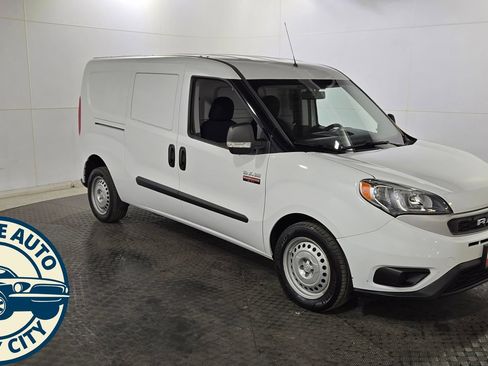 Used 2022 RAM ProMaster City Tradesman FWD image 1