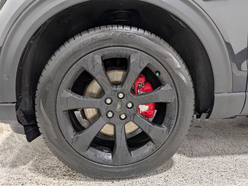 Used 2021 Ford Explorer ST w/ ST Street Pack image 9