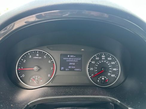 Certified 2023 Kia Seltos S FWD image 25