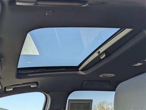 Certified 2023 Buick Enclave Avenir w/ Avenir Technology Package image 13