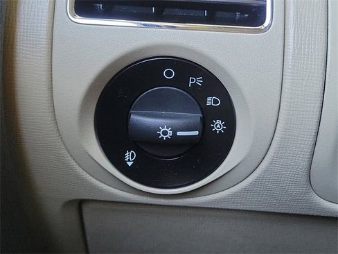 Used 2019 Ford Flex Limited image 18