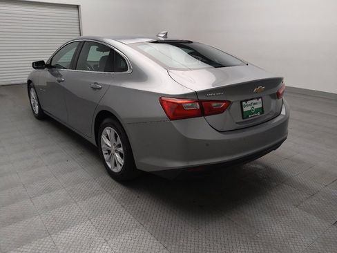 Used 2025 Chevrolet Malibu LT FWD image 5