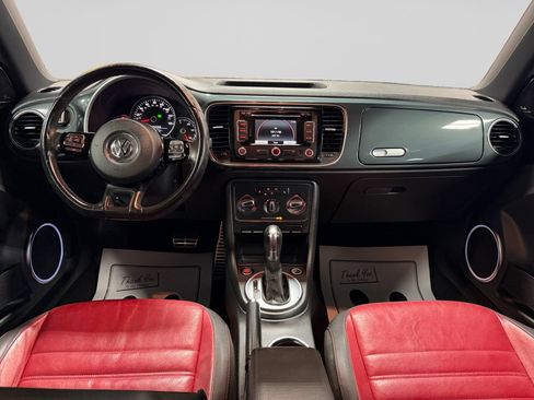 Used 2012 Volkswagen Beetle 2.0T FWD image 16