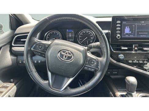 Used 2023 Toyota Camry SE FWD image 13
