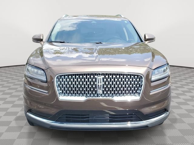 Used 2022 Lincoln Nautilus FWD w/ Premium Package image 2
