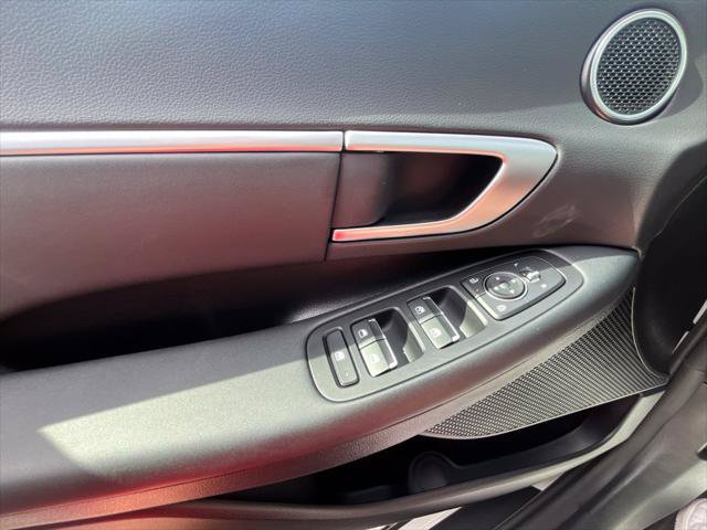 New 2026 Hyundai Sonata SEL FWD image 10