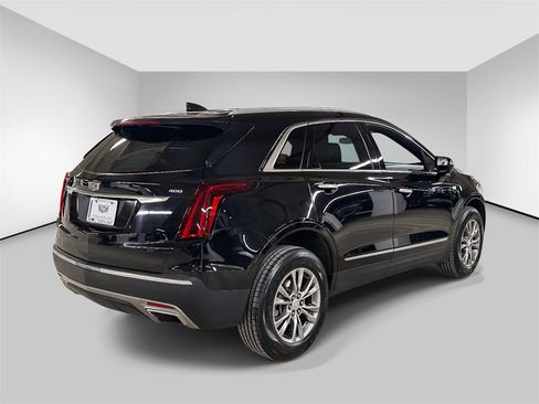 Used 2023 Cadillac XT5 Premium Luxury image 5