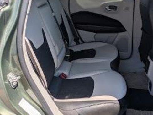 Used 2021 Jeep Compass Limited w/ Sun and Sound Group AWD/4WD image 15