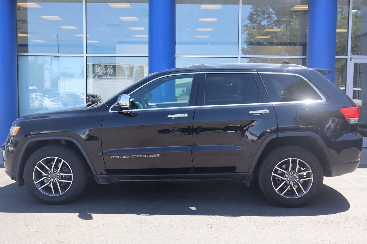 Used 2019 Jeep Grand Cherokee Limited AWD/4WD image 2