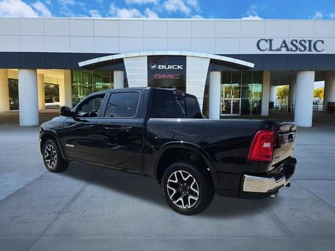 Used 2025 RAM 1500 Laramie AWD/4WD image 6