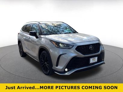 Used 2024 Toyota Highlander XSE