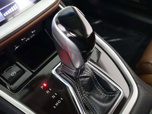 Used 2022 Subaru Outback Touring image 51